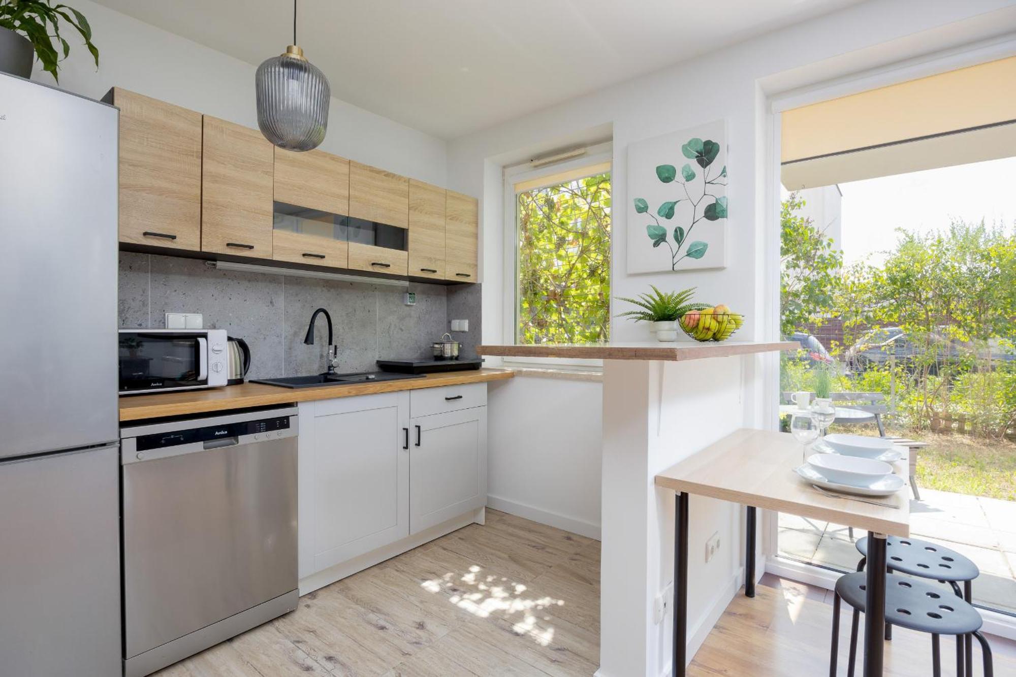 Apartment Exceptional With Parking And Garden By Renters